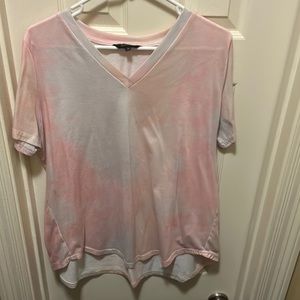 Light pink tie dye tee